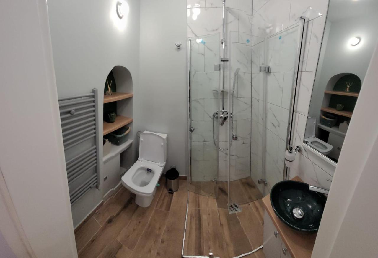 B8 - Spacious, Charming Apartment In Central Hermannstadt Exterior foto